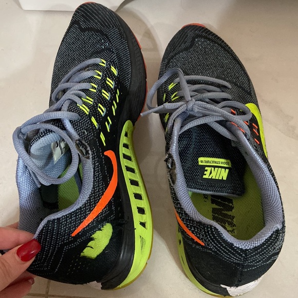 Men’s Nike Running Sneaker Zoom Structure 18 - Picture 4 of 5